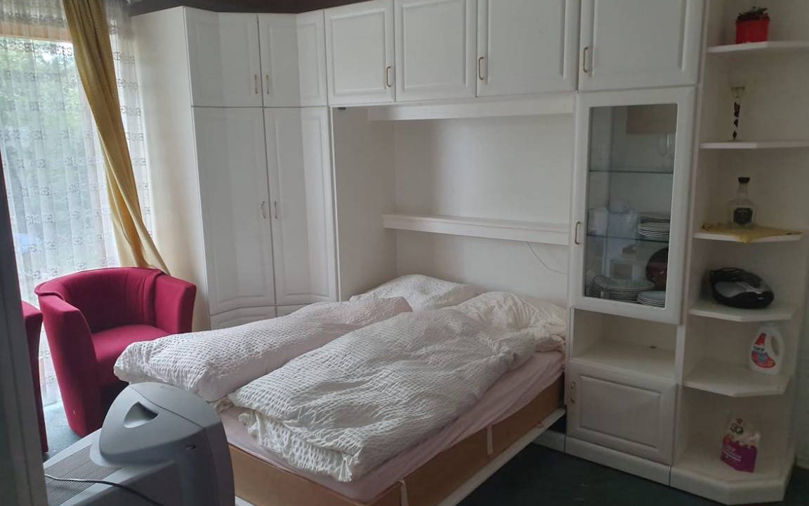 Kaulsdorf Other | 30 m² Shared room ∙ 1 bedroom ∙ 1 guest
