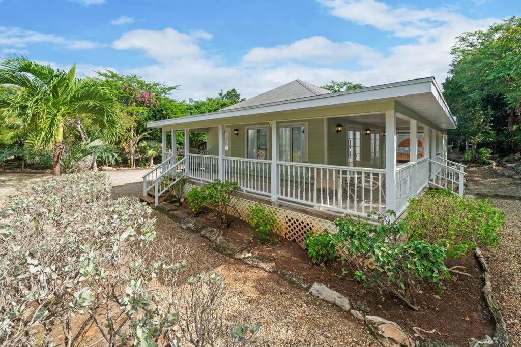 Great Exuma Villa | Peace and Play