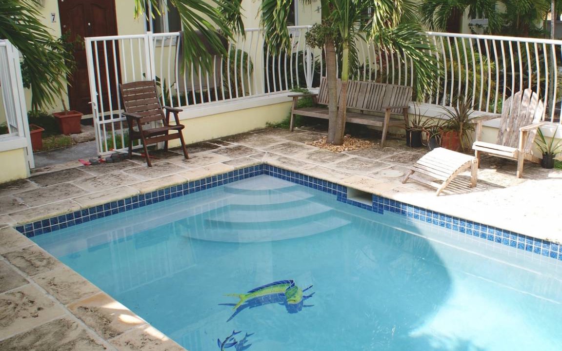 Nassau Resort | Private room ∙ 2 guests