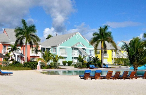 Nassau Resort | 125 m² Resort ∙ 3 bedrooms ∙ 127 guests