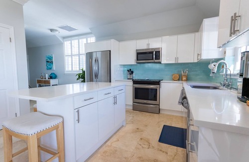 Palm Cay Condo | Coastal Themed Condo in Palm Cay - Secure Gated Community, Beach & Pool Access