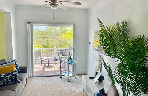 Coral Harbour House | Welcome to Eleven! Beautiful 2 Bedroom Unit Near Airport & Beach