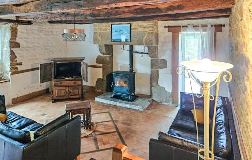 Noyal-Sous-Bazouges House | 2 Bedroom Amazing Home In Noyal-Sous-Bazouges