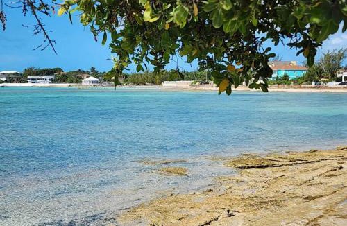 Nassau Apartment | A rare find