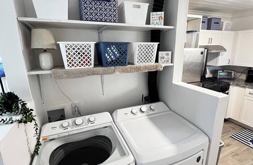 George Town Condo | “All Decked Out” steps from the Water Taxi
