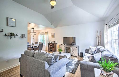 Springfield House | Charming Springfield Escape w/Furnished Deck