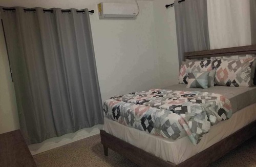 Westward Villas Subdivision House | Entire Home - Perfect Getaway-Close to Beach and Everything for a great Vacation