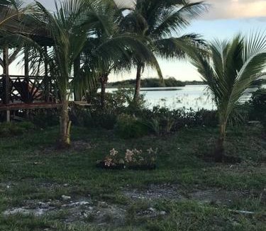 Coral Harbour House | Hidden Paradise - Cottage