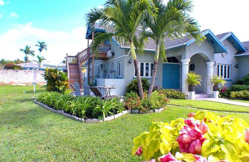 Westward Villas Subdivision Apartment | Kestrel Best Cable Beach Location Near Beach & Restaurants