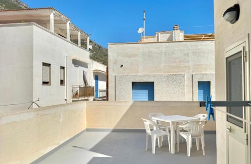 Marettimo House | L'angolo blu