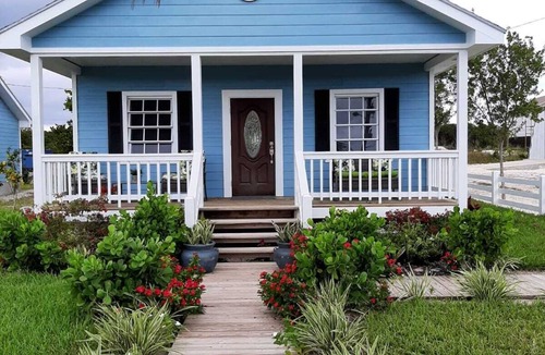 Behring Point House | Paradise Ranch Cottages