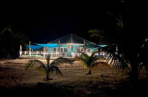 Morgan's Bluff House | Private Beachfront Home & Dock with endless ocean views
