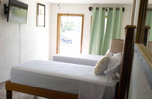 North Andros Hotel | Rj's Oasis