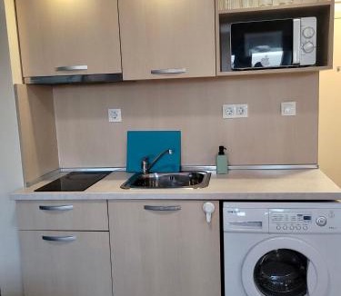 Studentski Grad Apartment | Romantic Studio