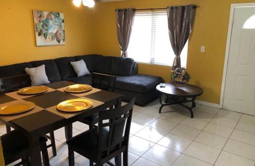 Downtown Apartment | Shay’s Apartment