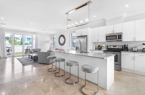 Palm Cay House | Townhouse 60 steps to the beach - Tennis - Pickleball - Sandpiper
