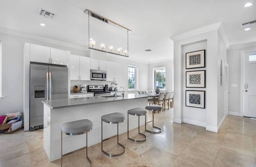 Palm Cay House | Townhouse 60 steps to the beach - Tennis - Pickleball - Sandpiper