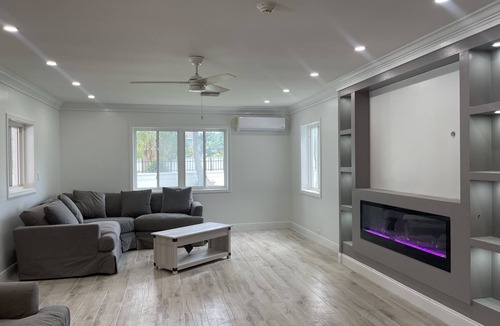 Westward Villas Subdivision House | White Lotus is a spacious family friendly home located in cable beach.