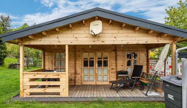 Adler summer house Oderwitz with fireplace, garden, WLAN