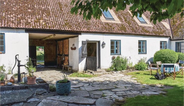 Nice home in Simrishamn with 2 Bedrooms and WiFi