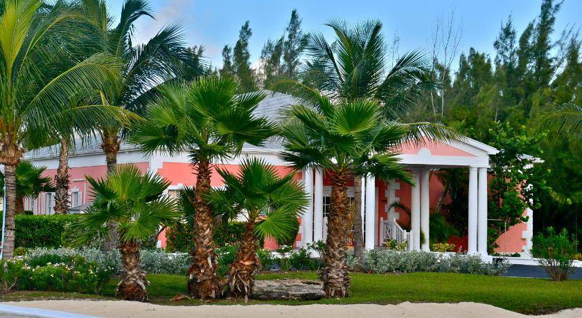 Photo of Buildings in Nassau