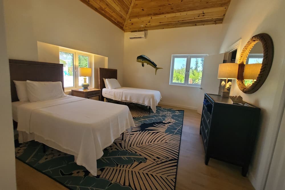 Photo of Bedroom in Morgan's Bluff