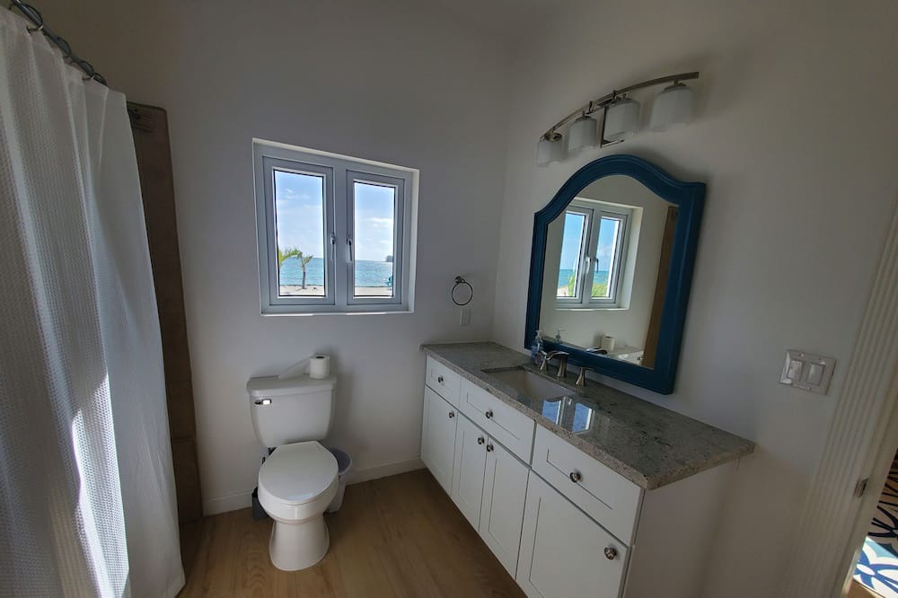 Photo of Bathroom in Morgan's Bluff