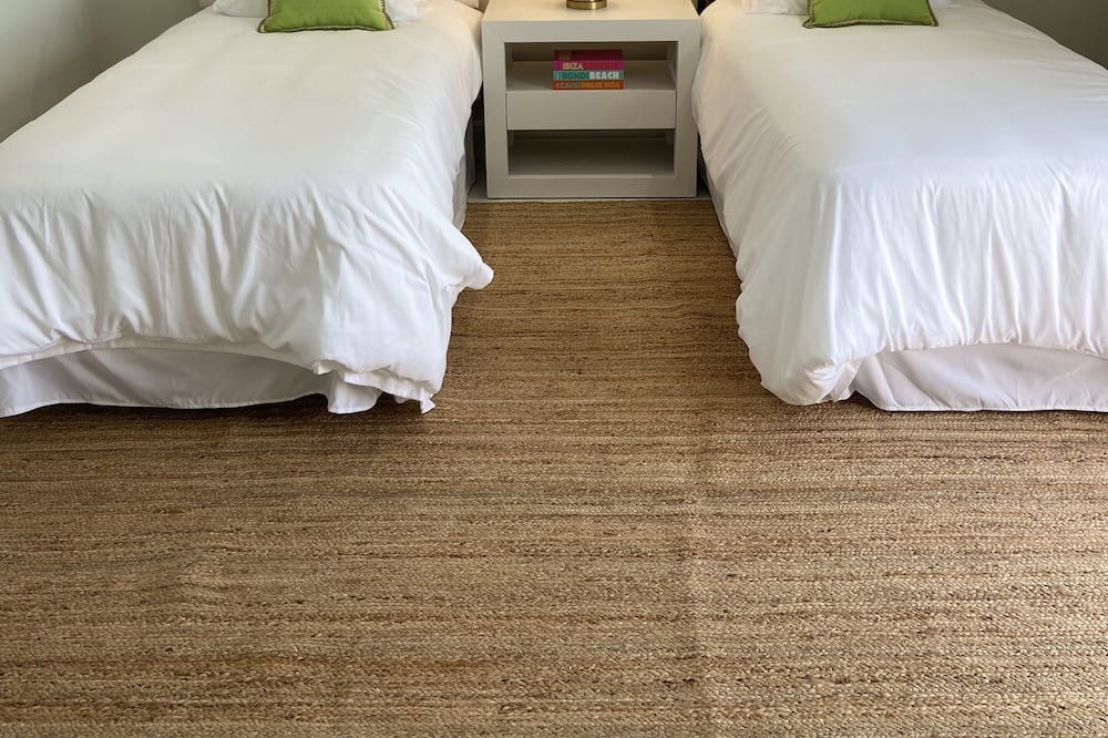 Photo of Bedroom in Palm Cay