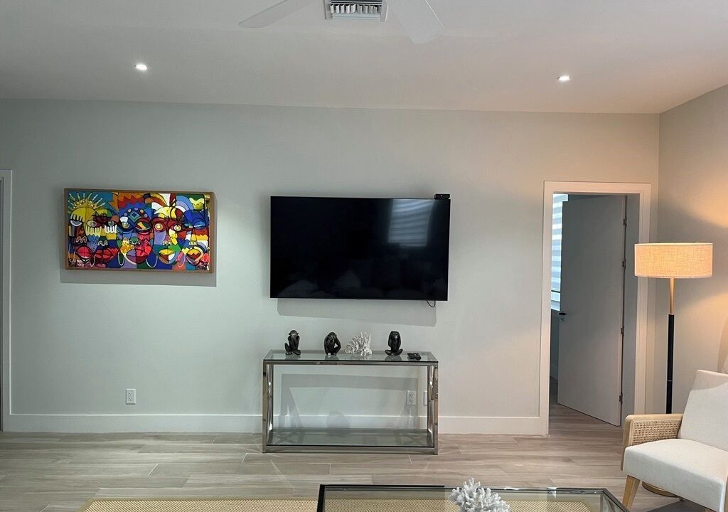 Photo of Bedroom in Palm Cay
