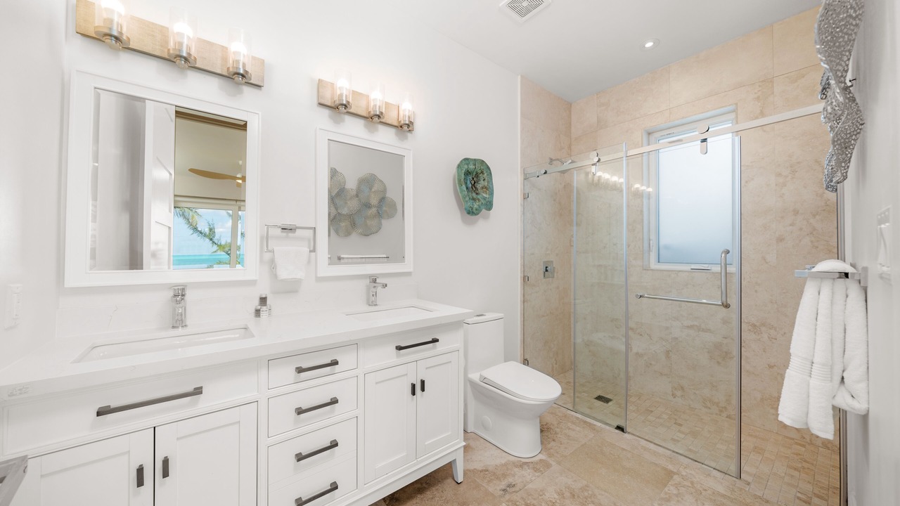 Photo of Bathroom in Great Exuma