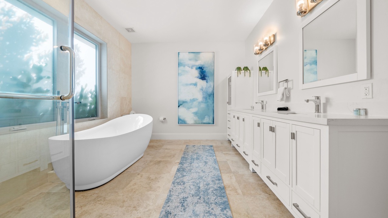 Photo of Bathroom in Great Exuma