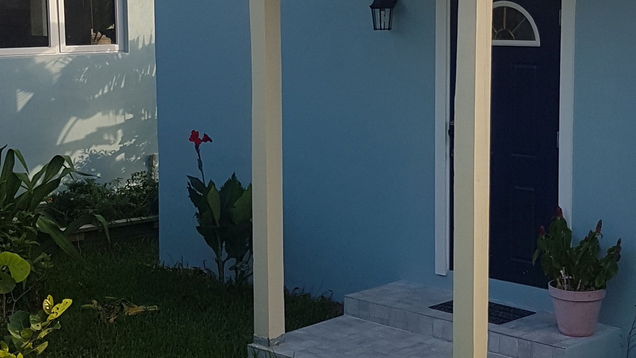 Photo of Outdoor in Coral Harbour