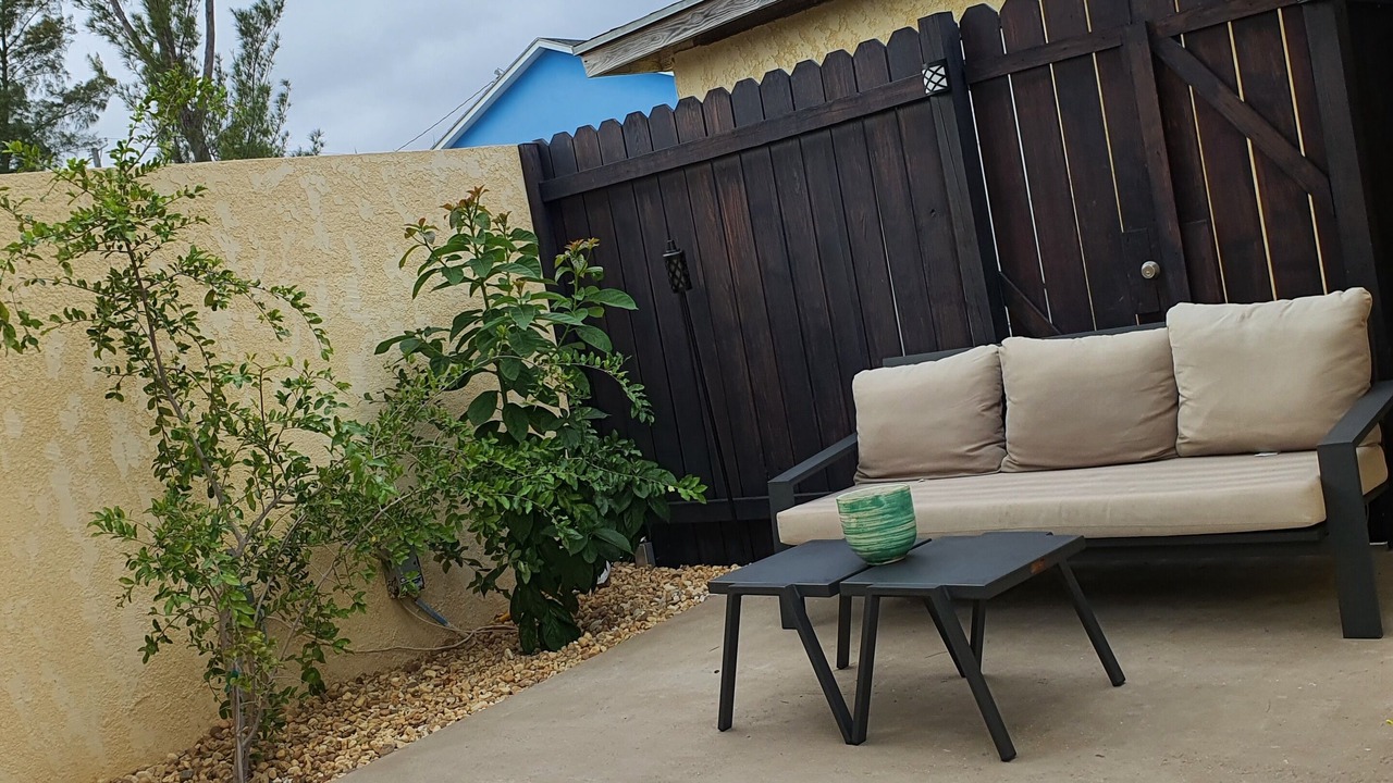Photo of Patio Balcony in Coral Harbour