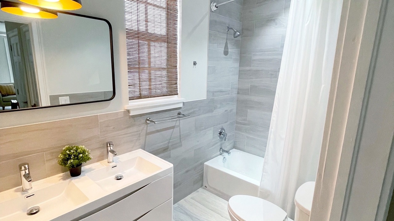 Photo of Bathroom in Palm Cay