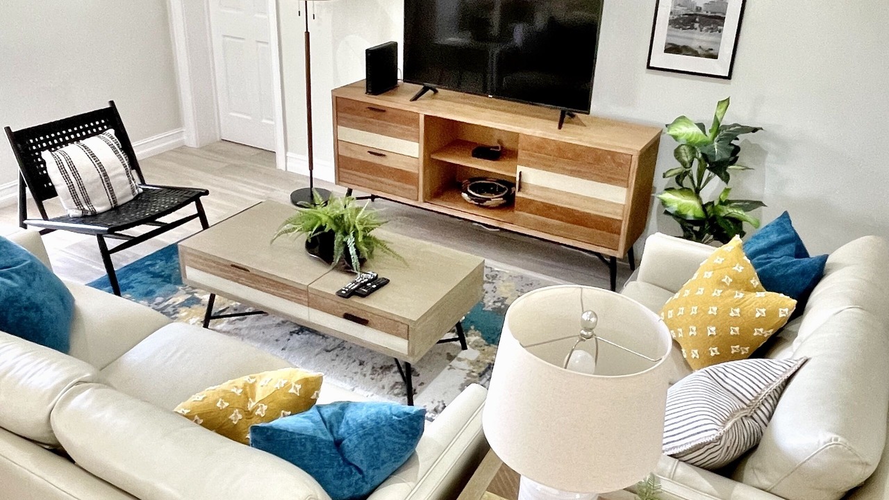 Photo of Livingroom in Palm Cay