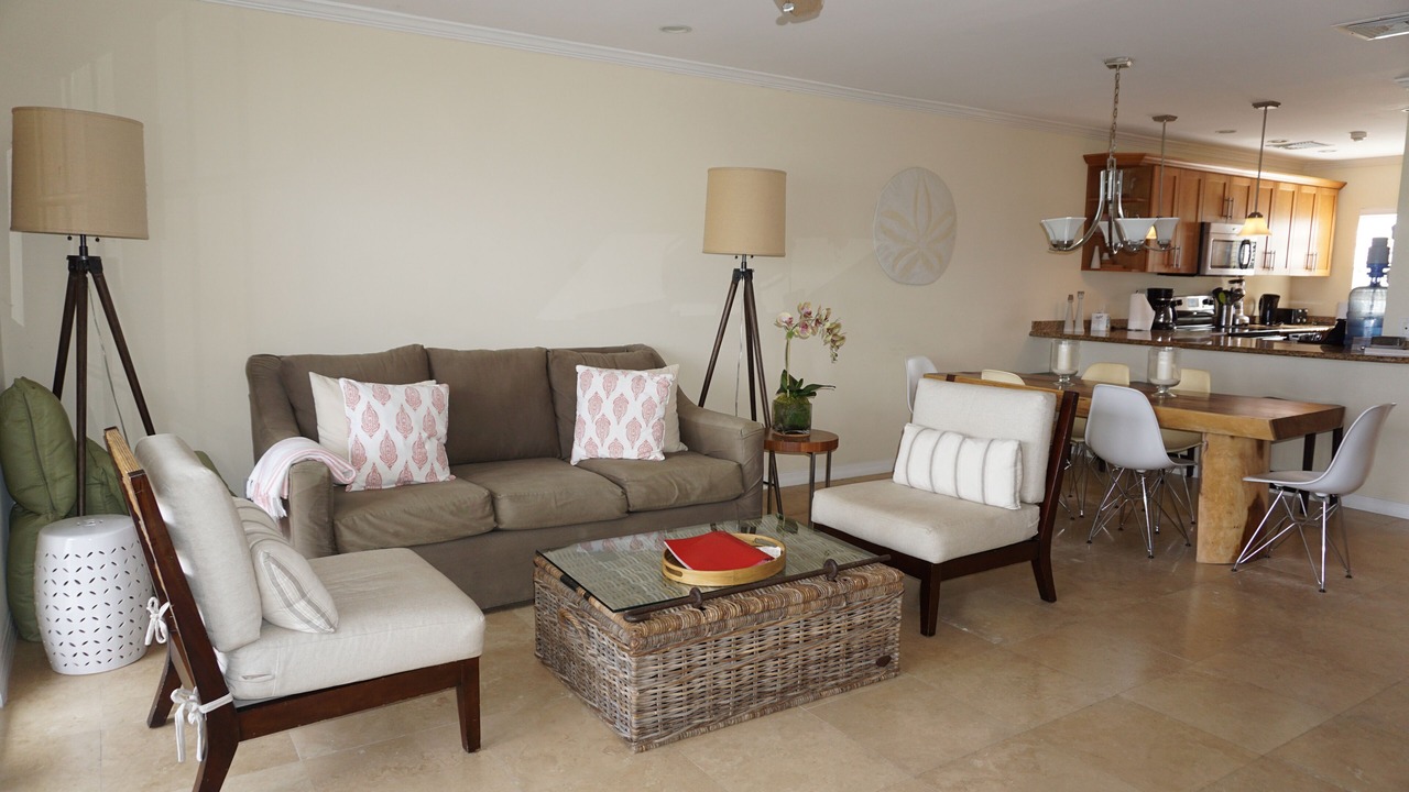 Photo of Livingroom in Nassau
