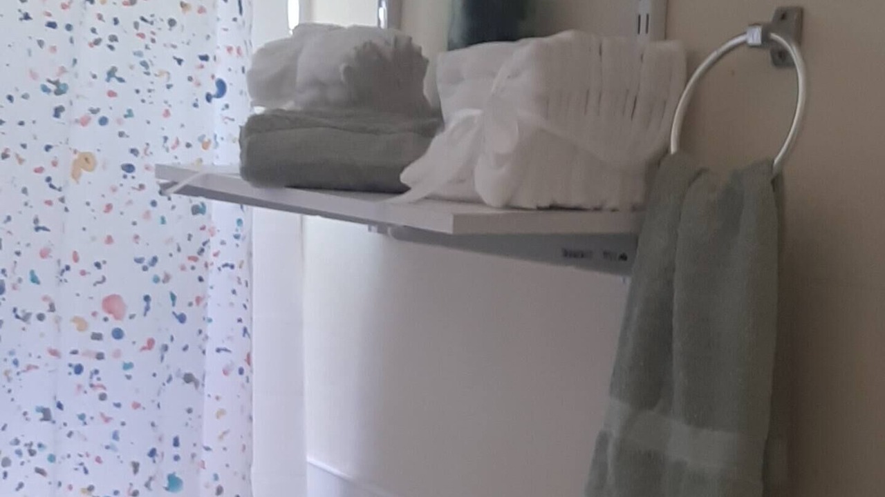 Photo of Bathroom in Coral Harbour