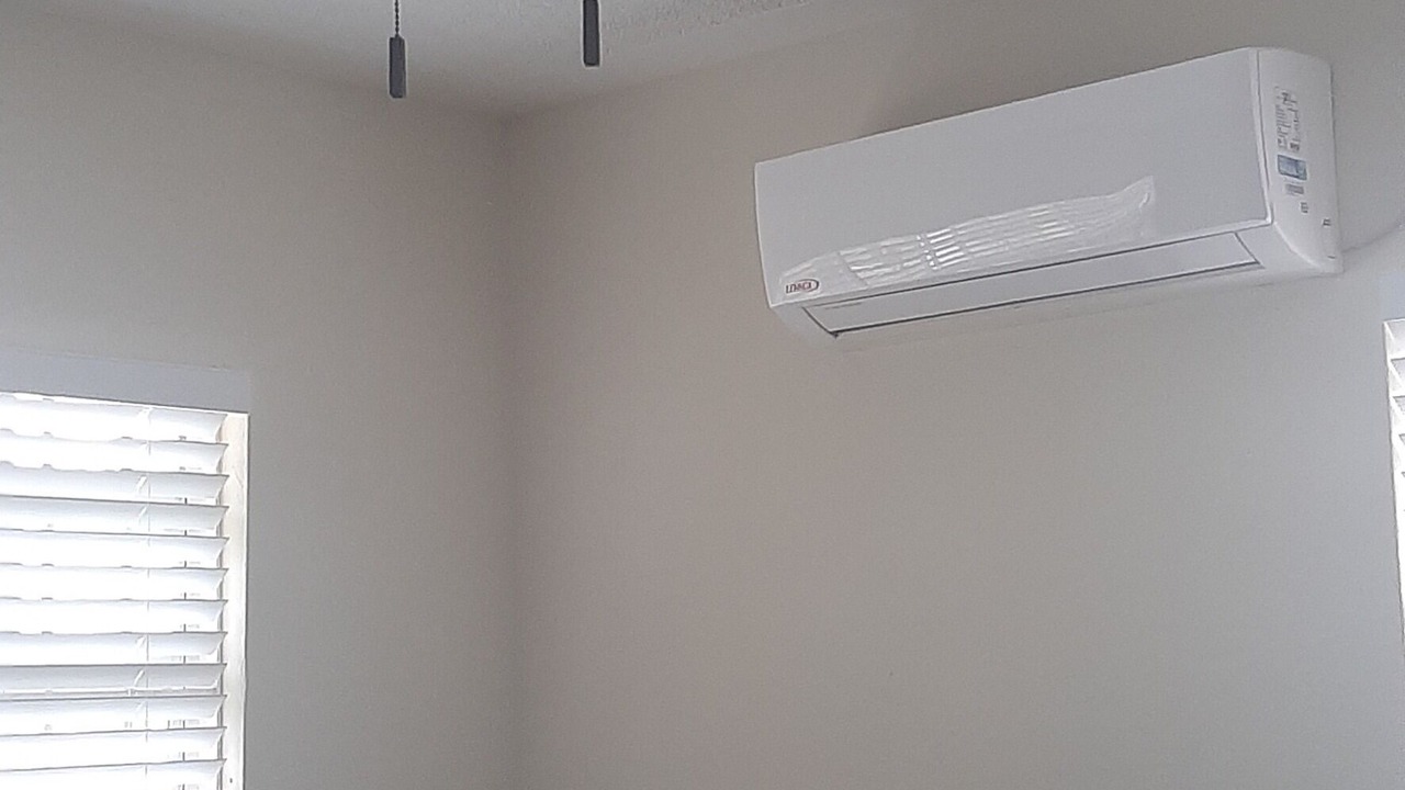 Photo of Bedroom in Coral Harbour
