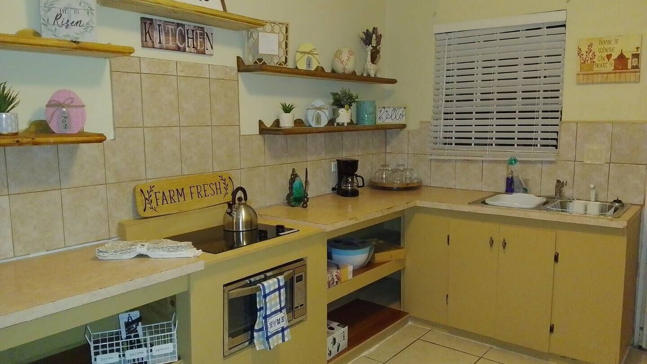 Photo of Kitchen in Coral Harbour