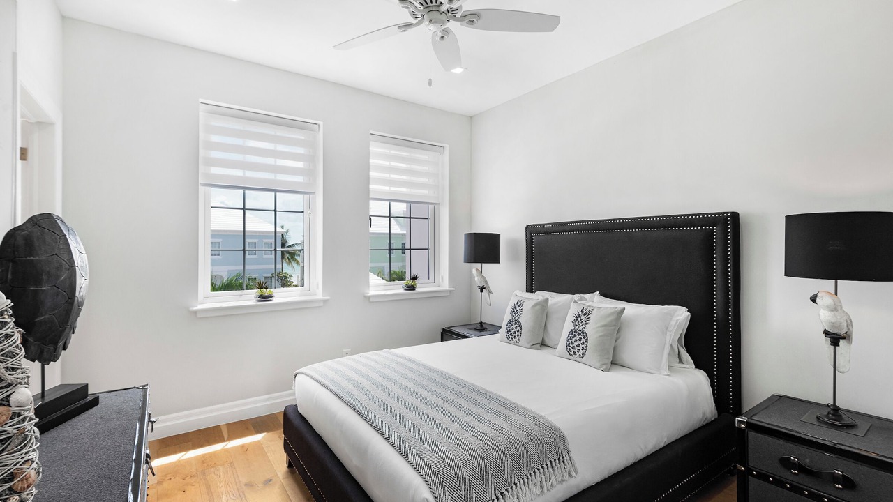 Photo of Bedroom in Palm Cay