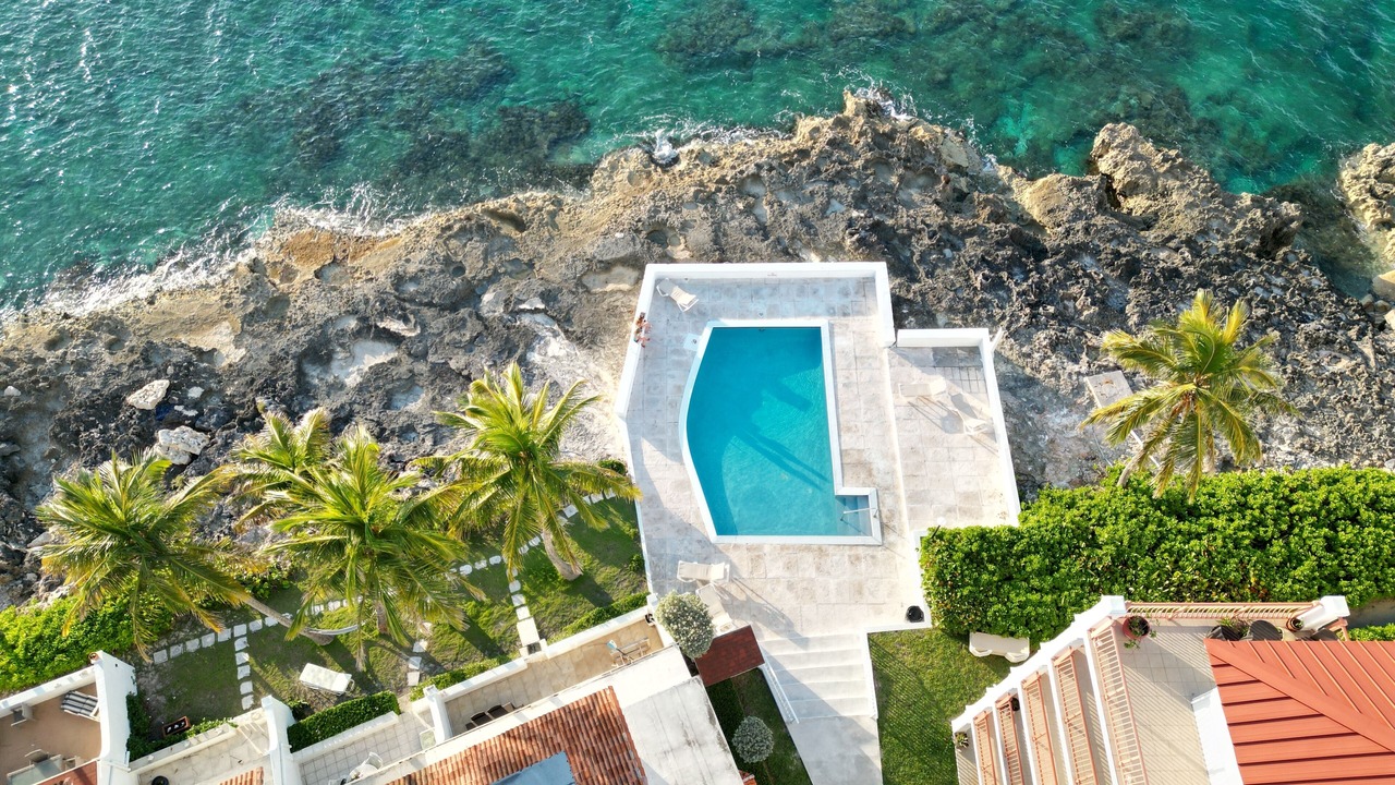 Photo of Outdoor in Nassau
