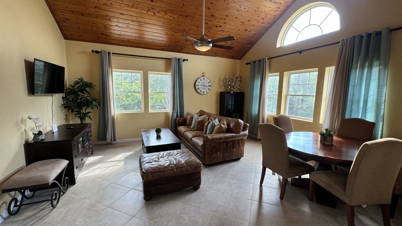 Photo of Livingroom in Jimmy Hill