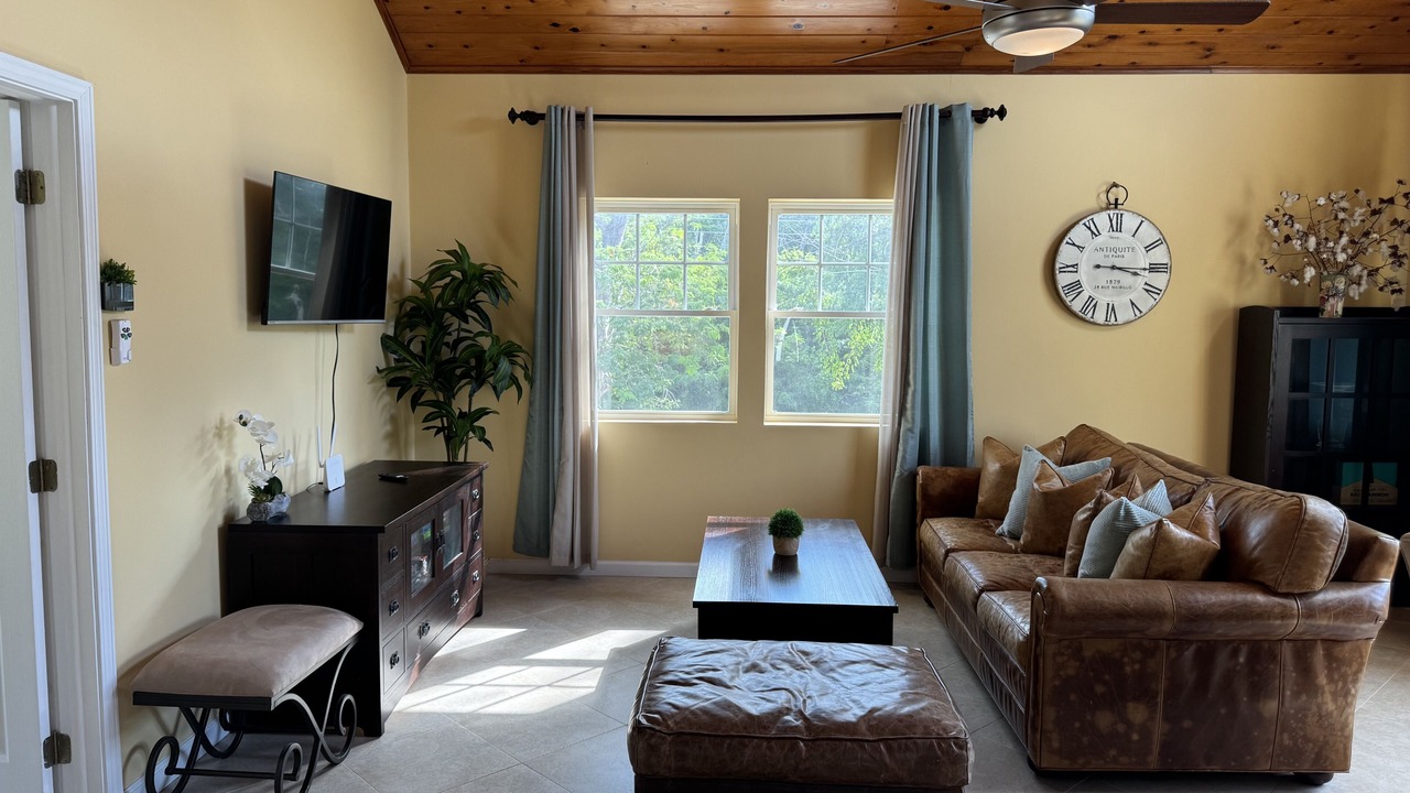 Photo of Livingroom in Jimmy Hill