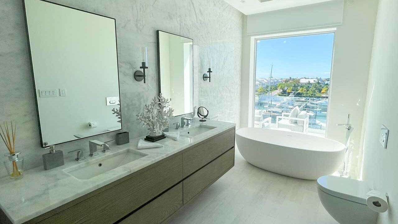 Photo of Bathroom in Palm Cay