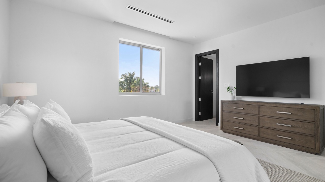 Photo of Bedroom in Palm Cay