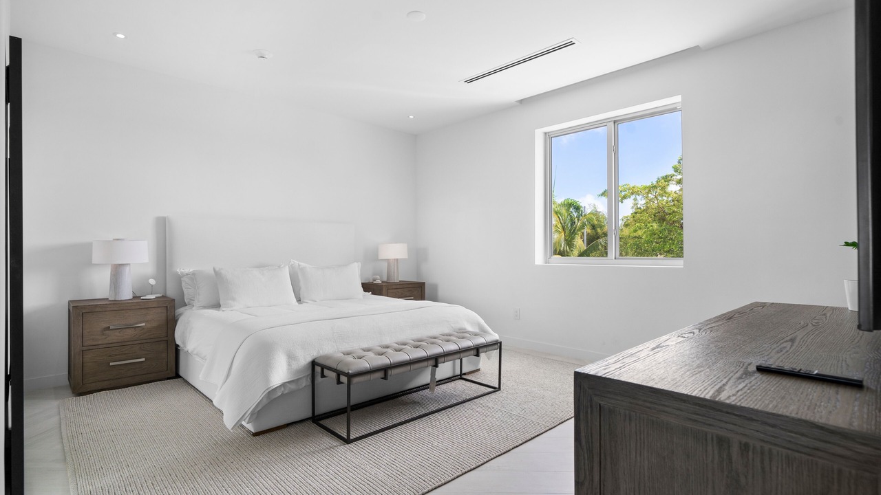 Photo of Bedroom in Palm Cay