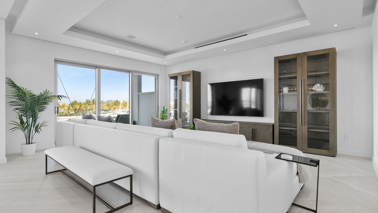Photo of Livingroom in Palm Cay