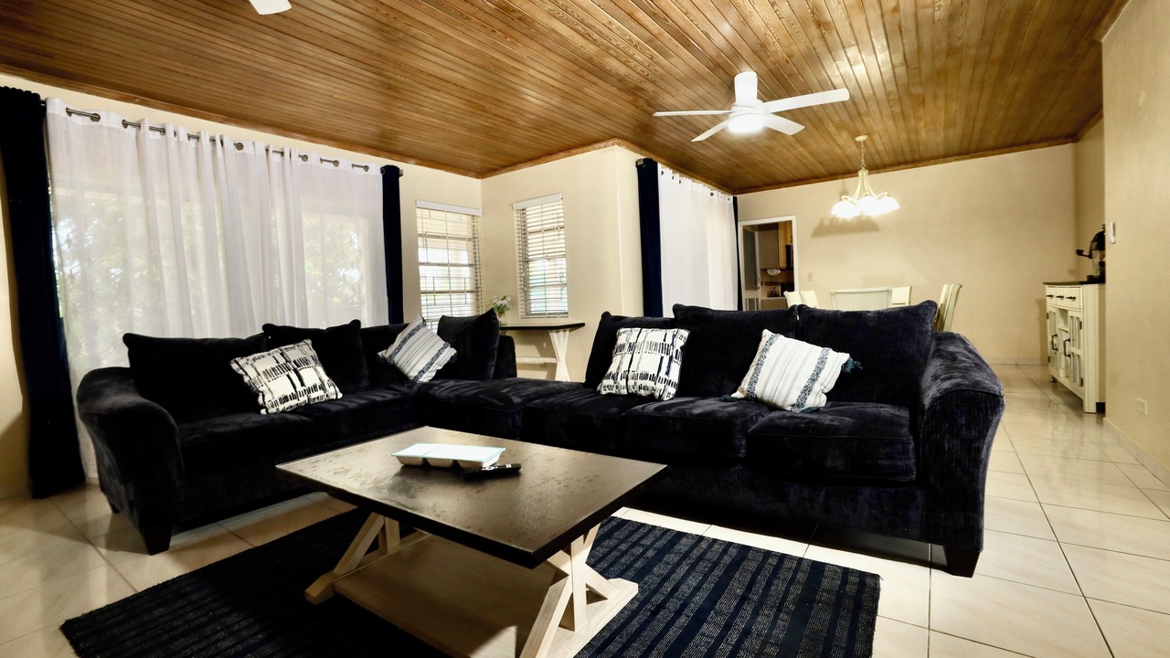 Photo of Livingroom in Westward Villas Subdivision