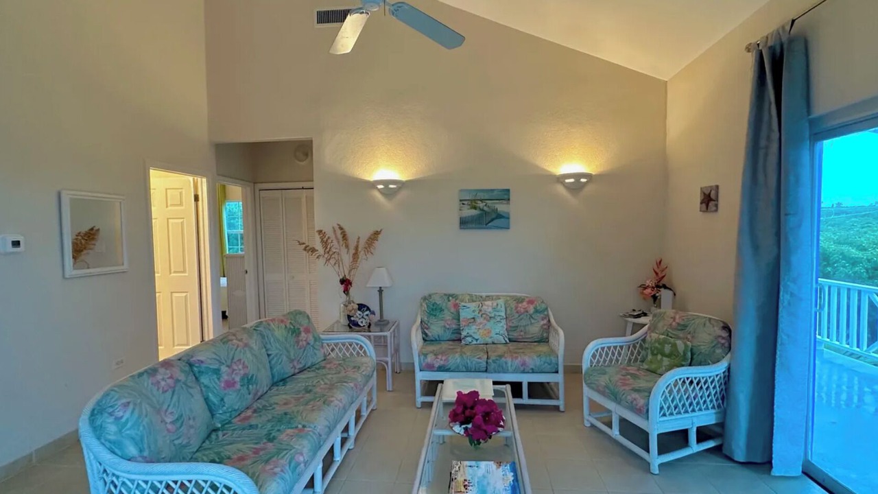 Photo of Livingroom in Rainbow Bay