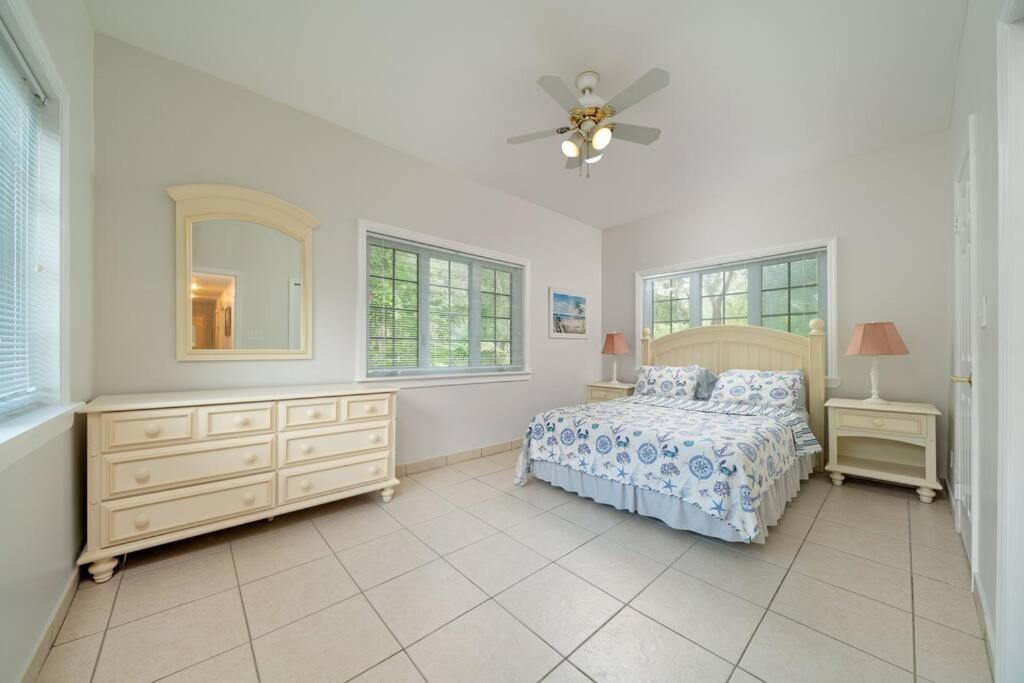 Photo of Bedroom in Great Exuma